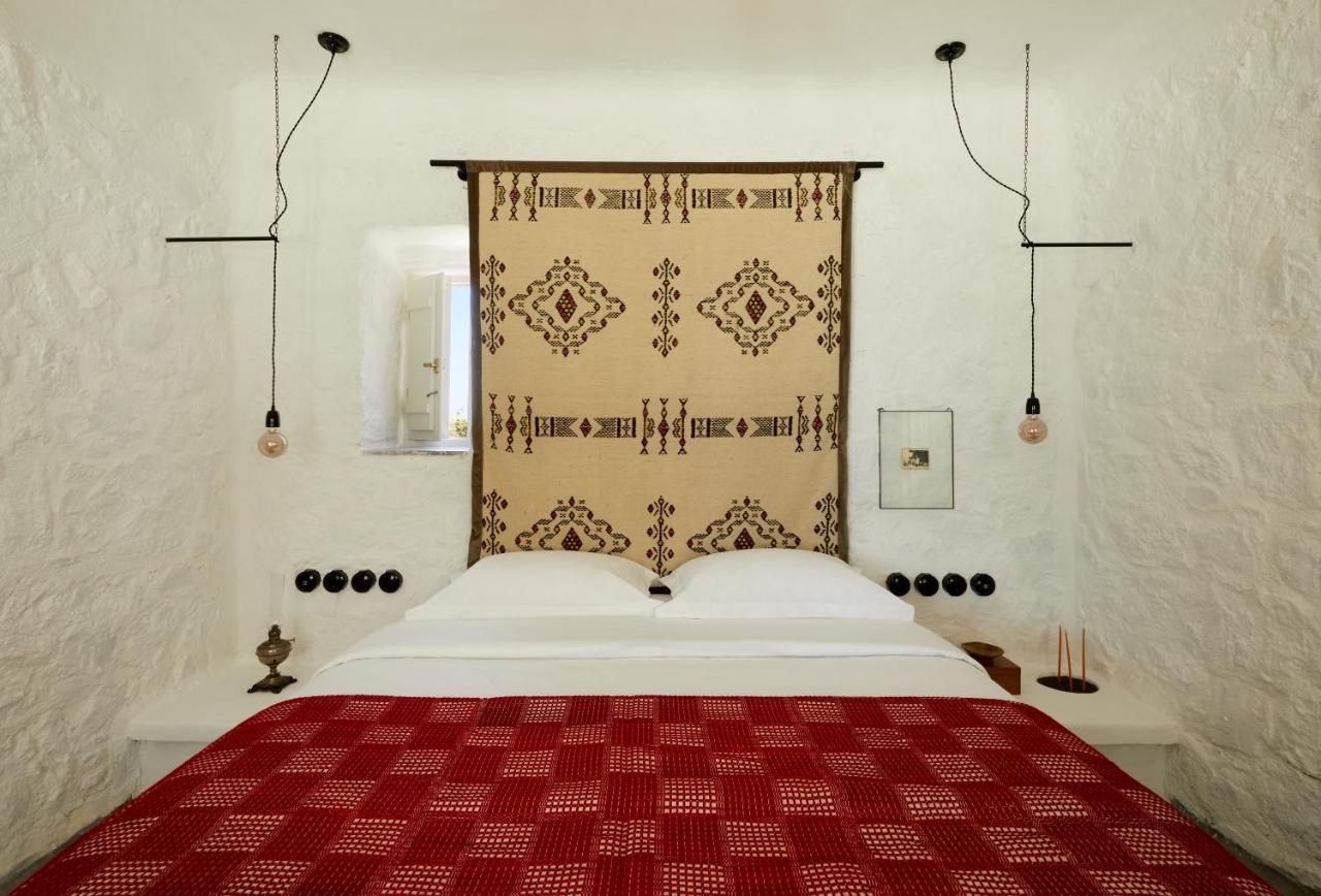 Santa Irini Retreat Hotel Thirasia Buitenkant foto